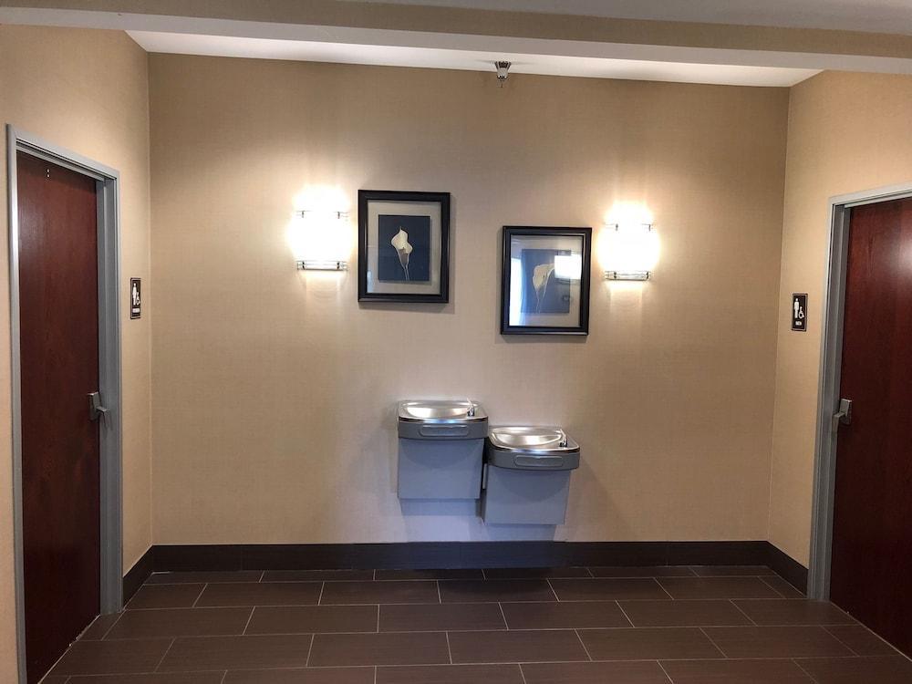 Comfort Suites South Elkhart Εξωτερικό φωτογραφία